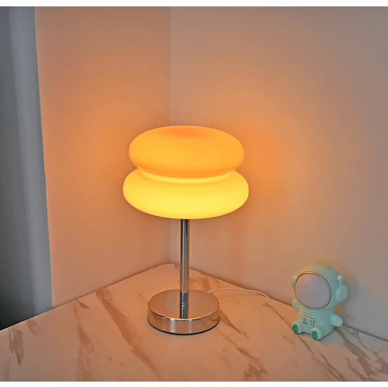 Glass table lamp with trichromatic dimming