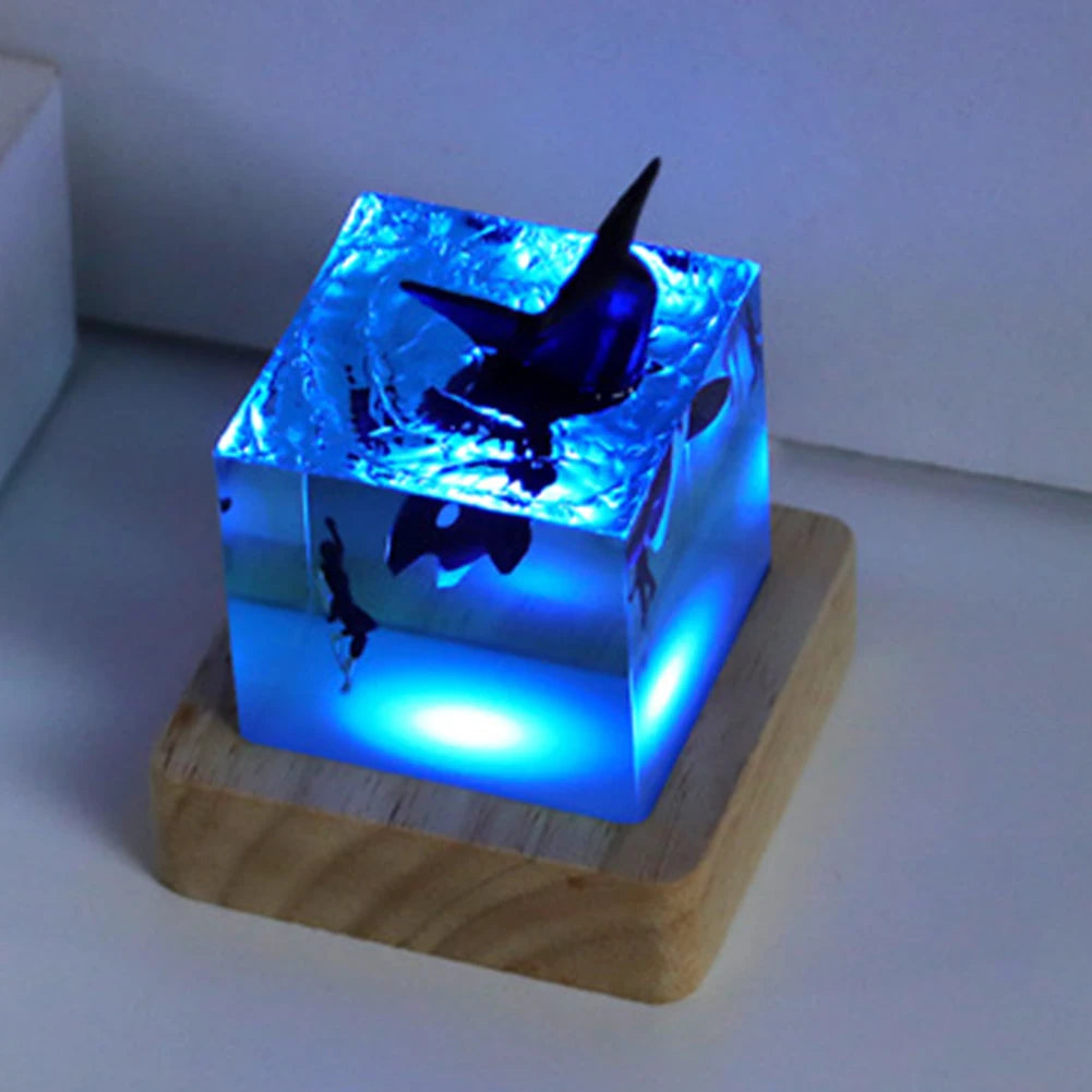 Shark Diver Epoxy Resin LED Decoration Lamp