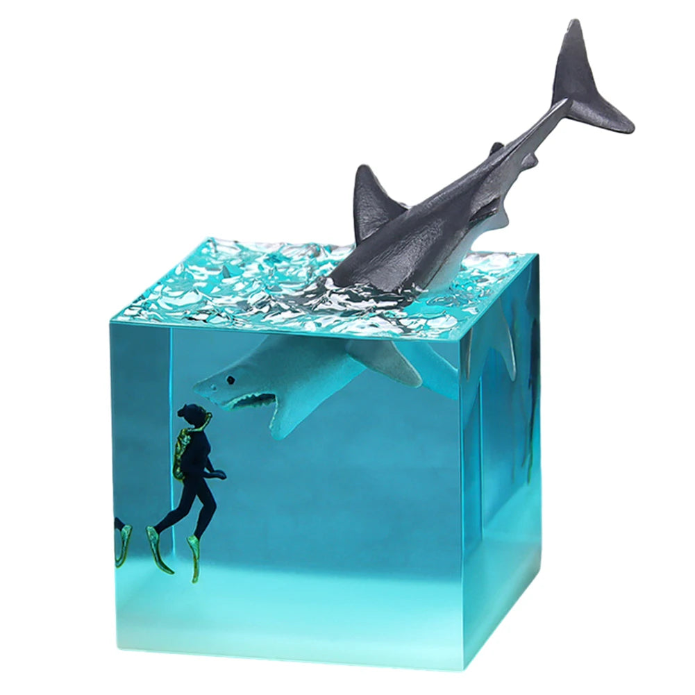 Shark Diver Epoxy Resin LED Decoration Lamp